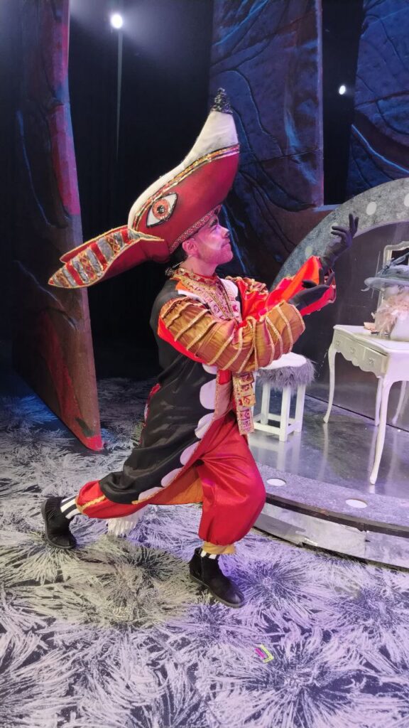 Juan García, interpreta al Zorro. Foto: Marcela Zuluaga Contreras.