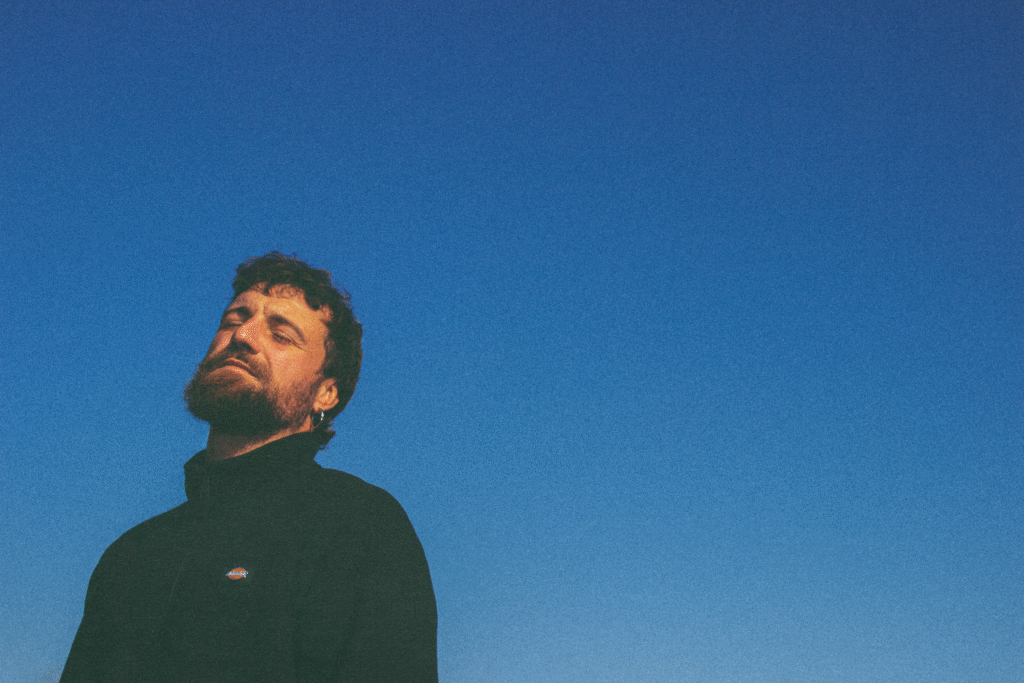 El cantautor español Luis Fercán llega por primera vez a Colombia. Foto: cortesía.